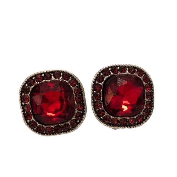 RUBY RED Square Clip-On Retro Vintage Sparkling Holiday Christmas Earrings - Picture 2 of 6